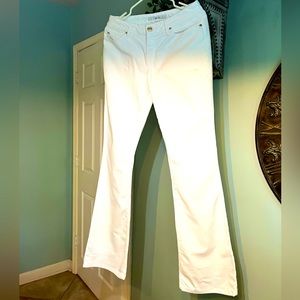 Joe’s Jeans white Honey fit flare leg jeans 30 waist, 33 inseam